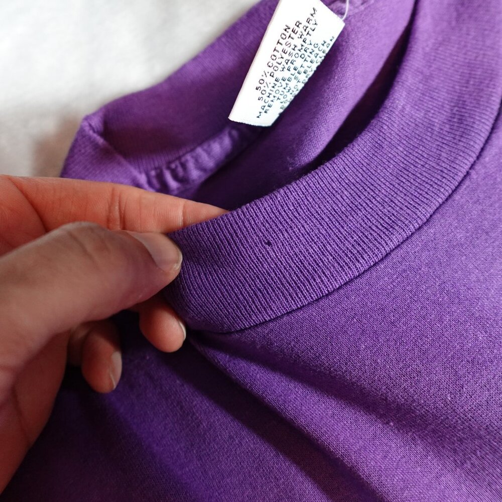 Vintage Amaretto Di Saronno Liquor T Shirt Mens L (Fits M) Thin Lightweight 90s - Picture 6 of 10